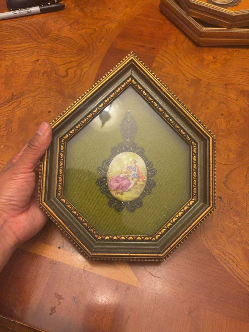 Vintage Victorian Style Courting Couple Porcelain Cameo Wall Art in Hexagon Fram